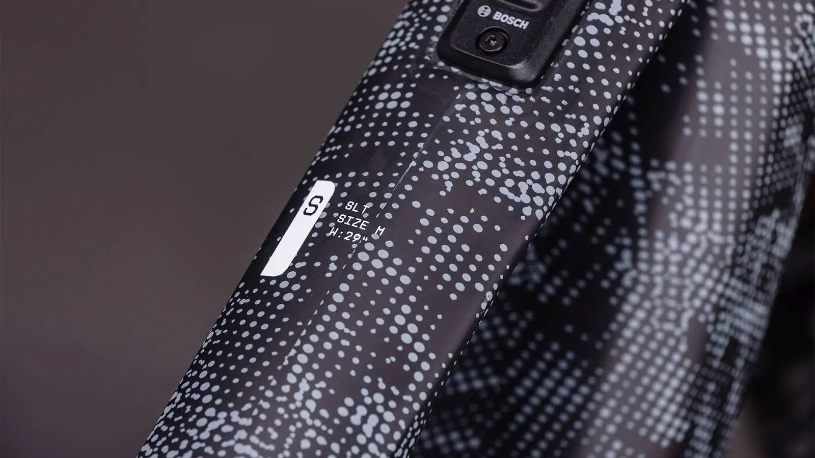 Cube AMS HYBRID ONE44 C:68X SLT 400X MATRIXBLACK/WHITE - Image 3