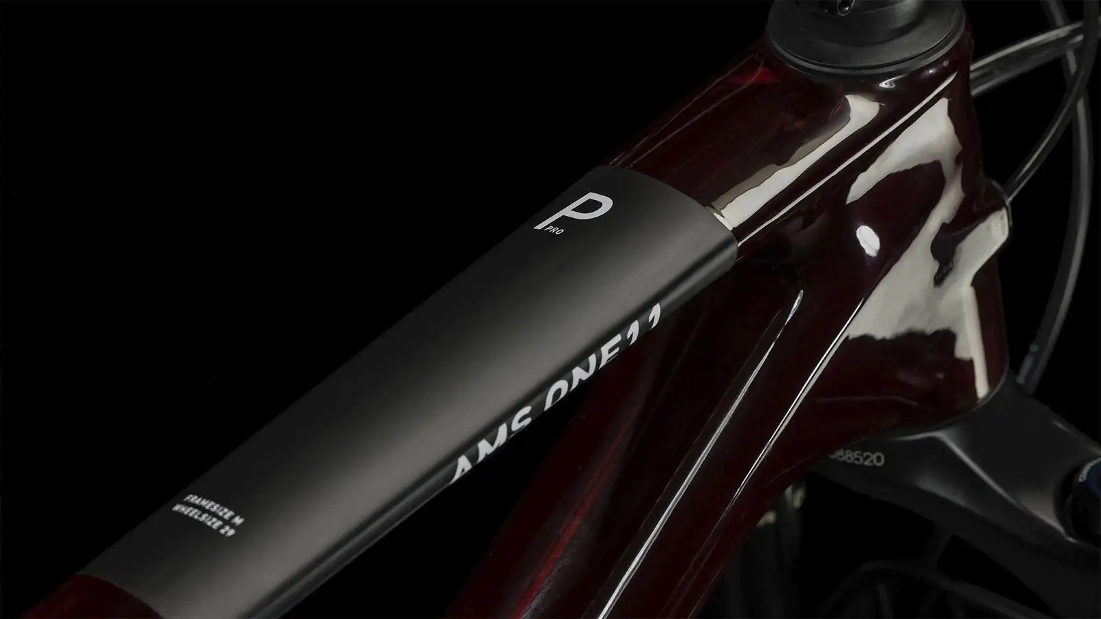 Cube AMS ONE11 C:68X PRO 29 LIQUIDRED/CARBON - Image 2