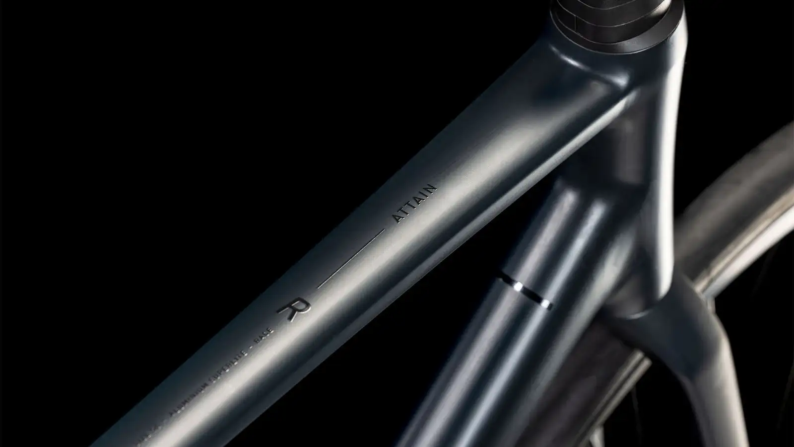 Cube ATTAIN RACE - Image 2