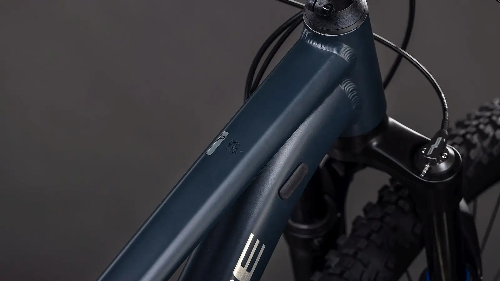 Cube ATTENTION PRO NIGHT/BLACK - Image 2