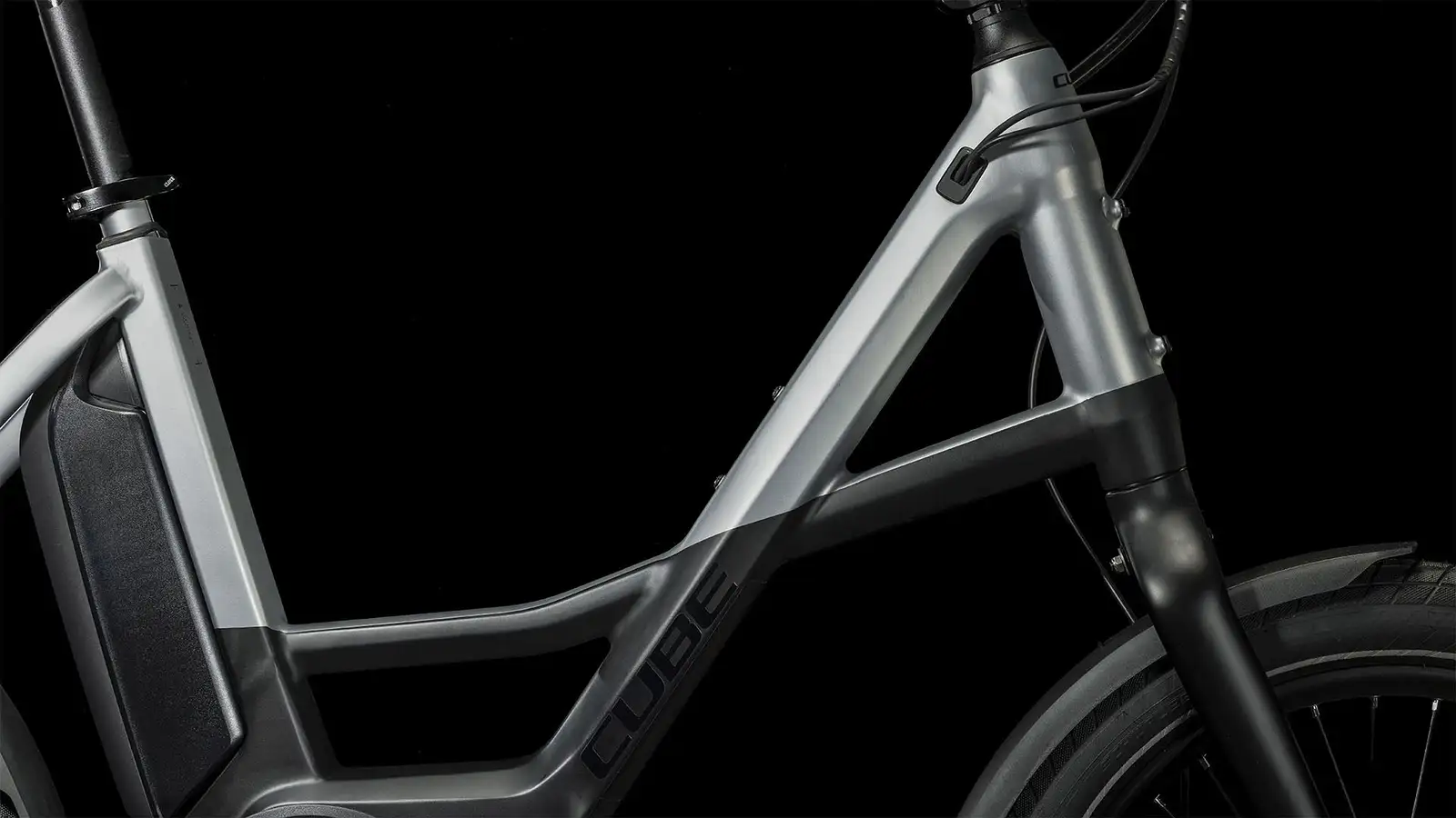 Cube COMPACT SPORT HYBRID 500 BLACK/POLARSIL - Image 5