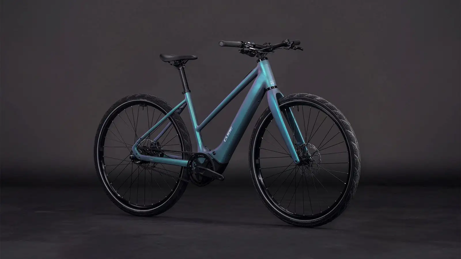 Cube EDITOR HYBRID SLT 400X SMARAGDGREY/PRISM - Image 8