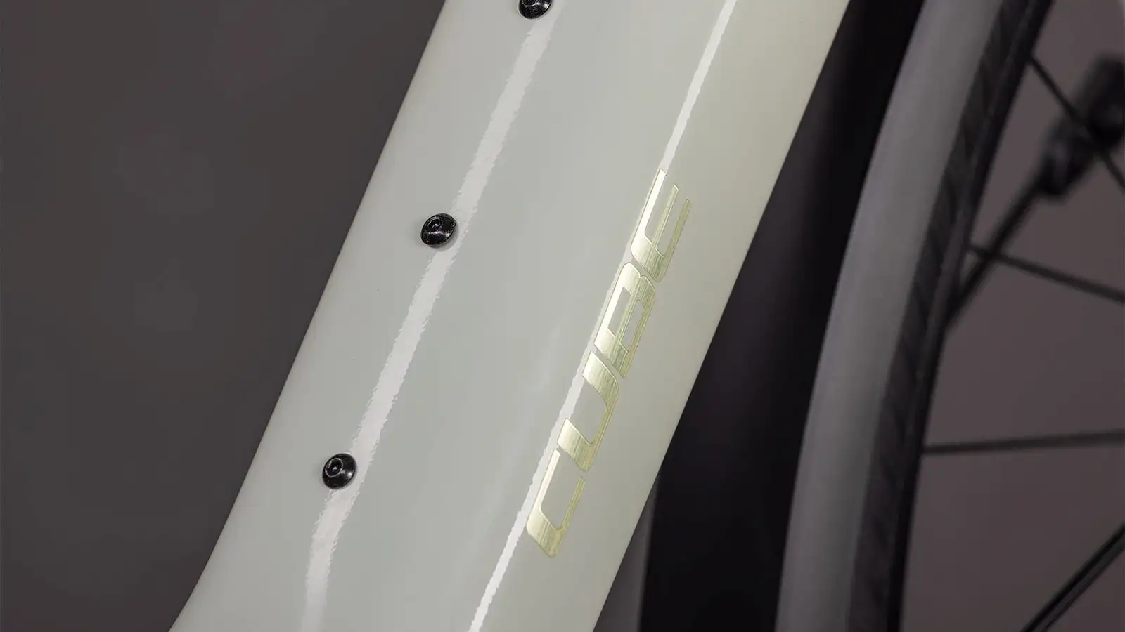 Cube EDITOR HYBRID SLX 400X FE REEDBEIGE/CHROME - Image 3