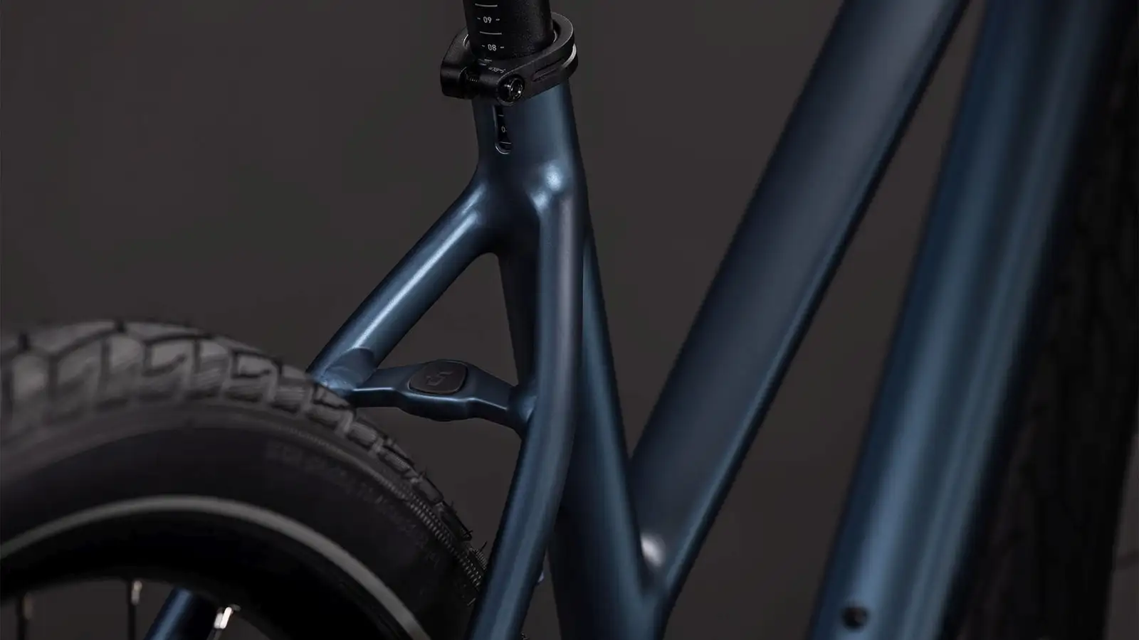 Cube EDITOR PRO MINERALBLUE/CHROME - Image 3