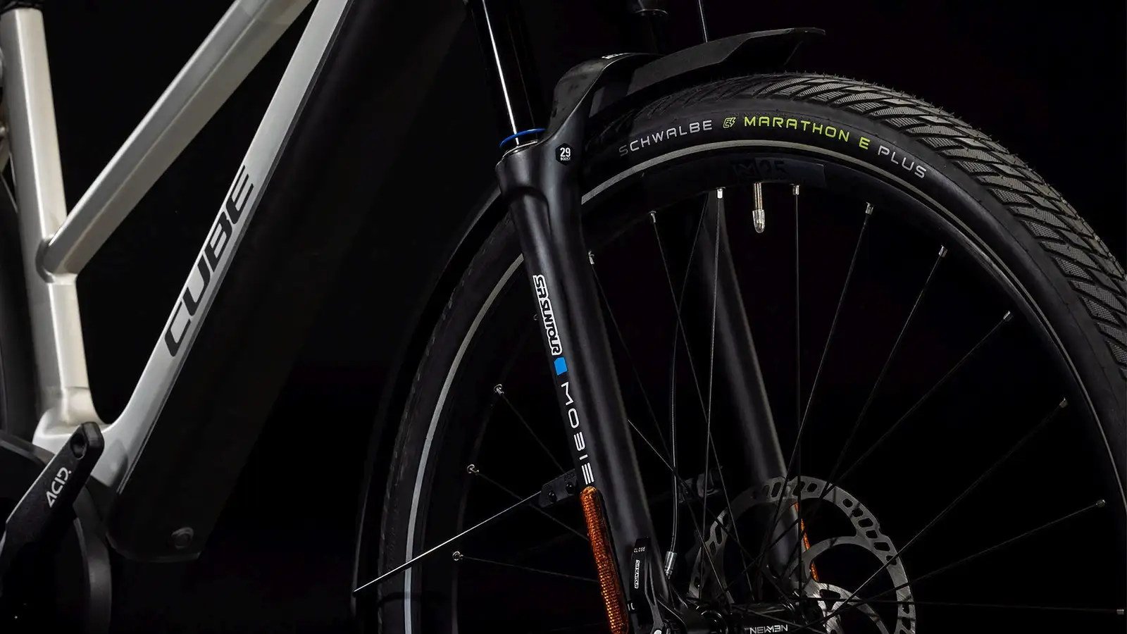 Cube KATHMANDU HYBRID - Image 7