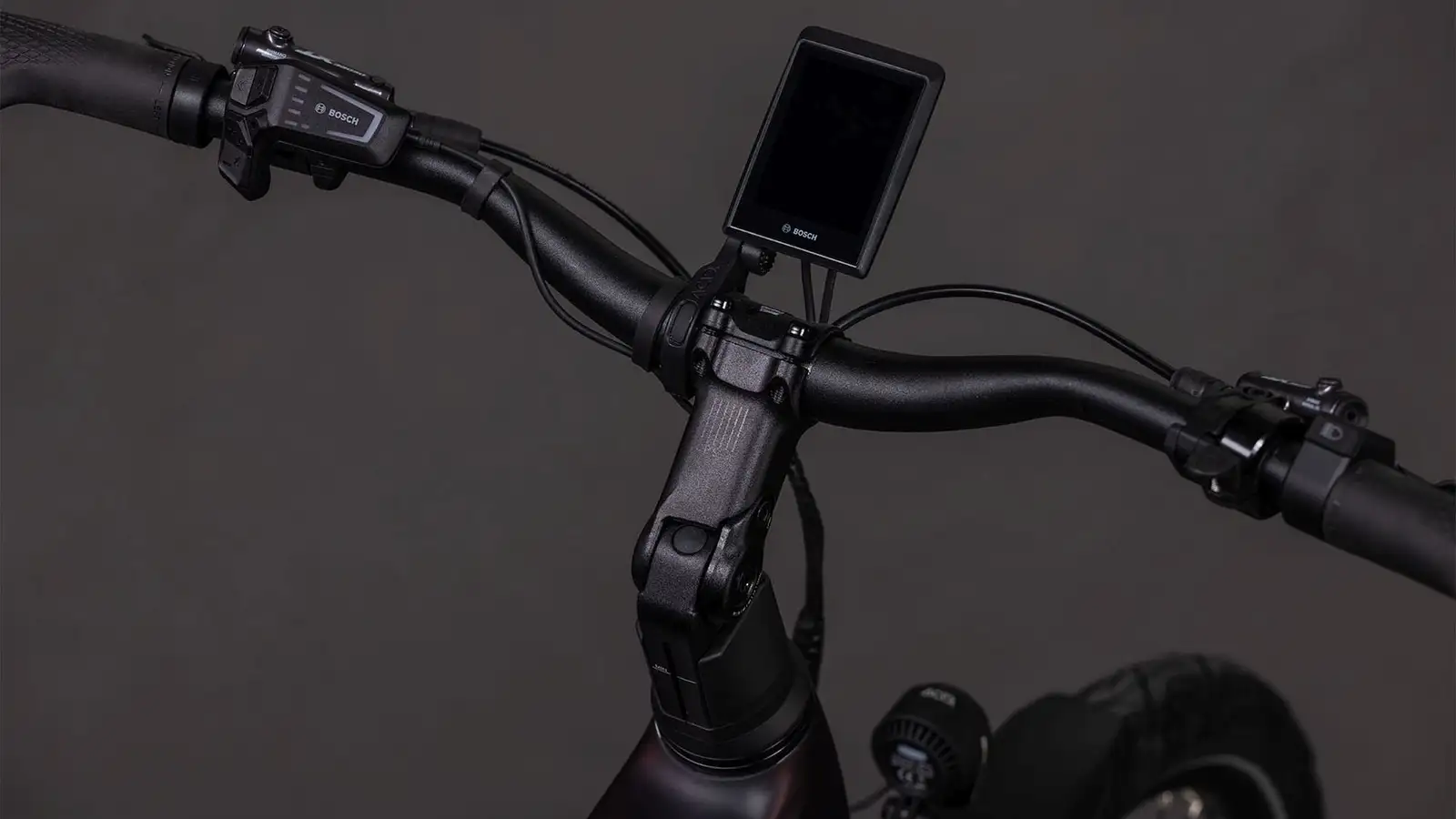 Cube KATHMANDU HYBRID COMFORT SLX 800 SOLARECLIPSE/GOLD - Image 3