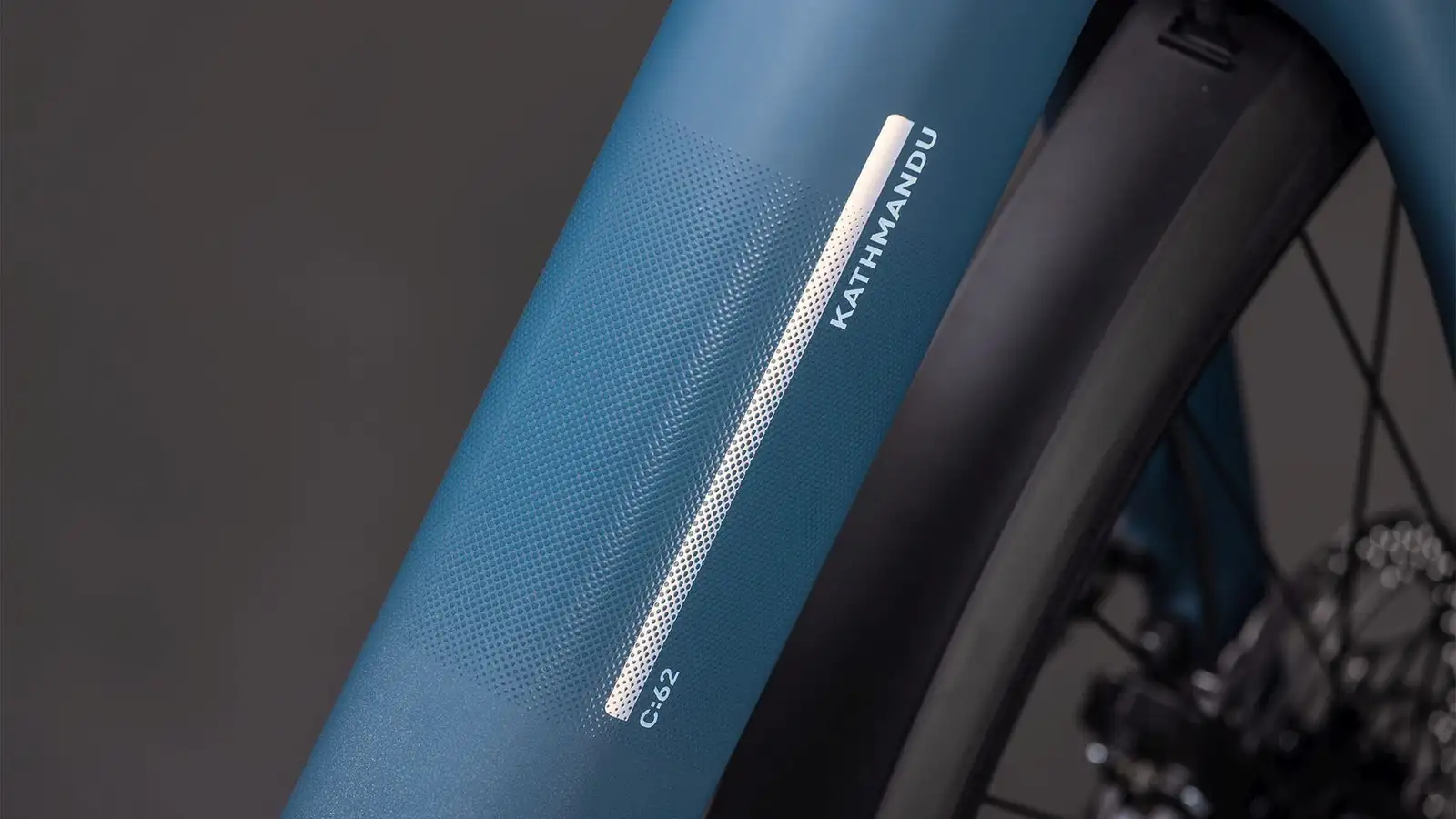 Cube KATHMANDU HYBRID C:62 PRO 400X SPECTRALBLUE/PRISM - Image 3