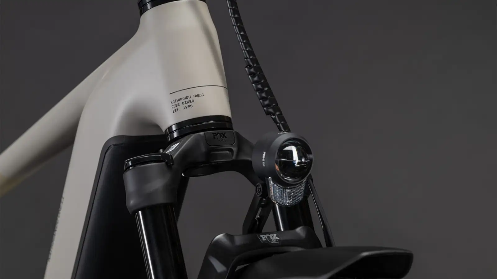 Cube KATHMANDU HYBRID ONE11 HPC SLT 800 GLINTSAND/OATGREY - Image 7