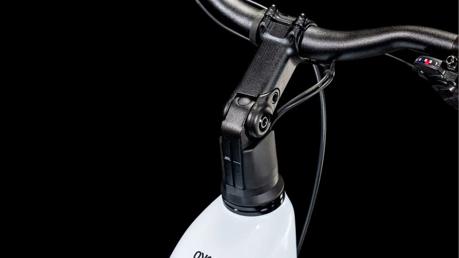 Cube KATHMANDU HYBRID ONE - Image 4