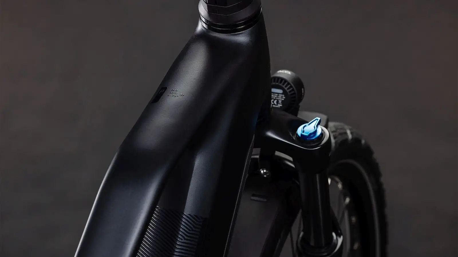 Cube KATHMANDU HYBRID PRO 800 COAL/BLACK - Image 2