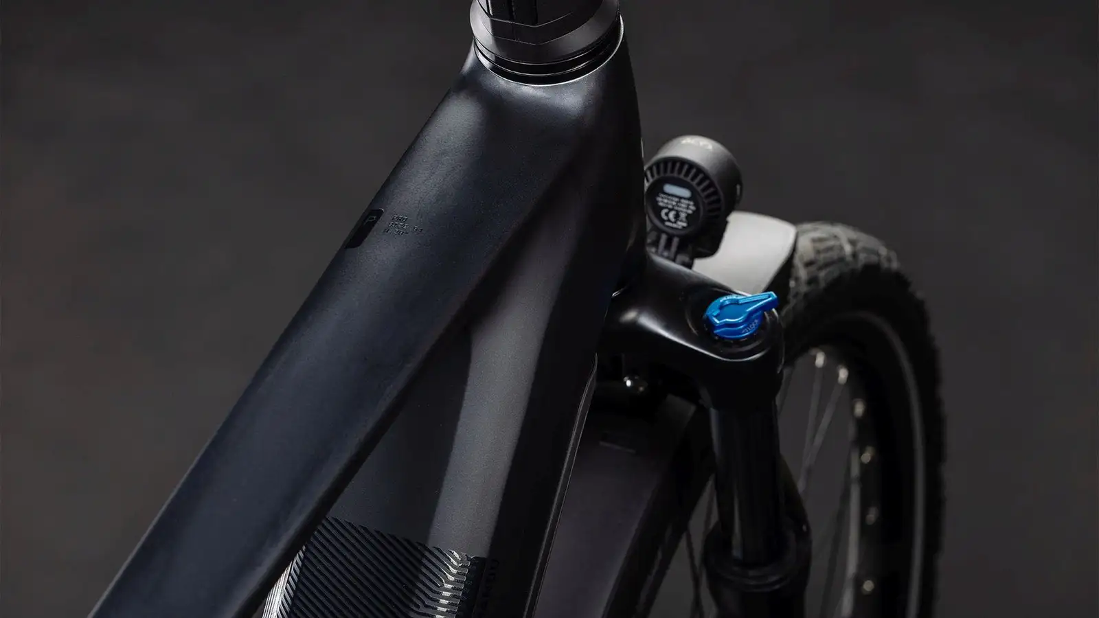 Cube KATHMANDU HYBRID PRO 800 COAL/BLACK - Image 3