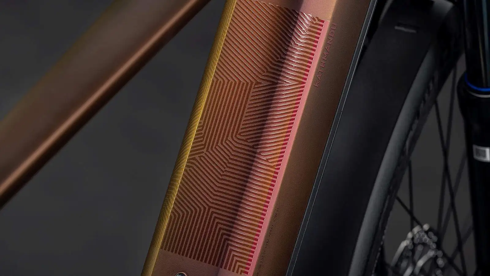 Cube KATHMANDU HYBRID PRO 800 SUNGLOW/CHROME - Image 3