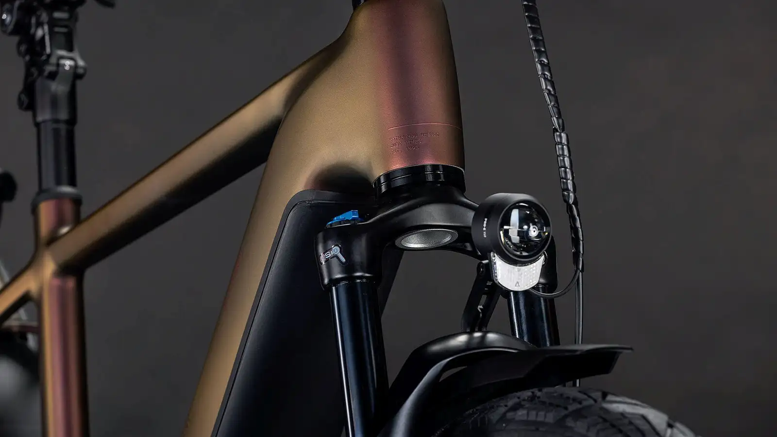 Cube KATHMANDU HYBRID PRO 800 SUNGLOW/CHROME - Image 6