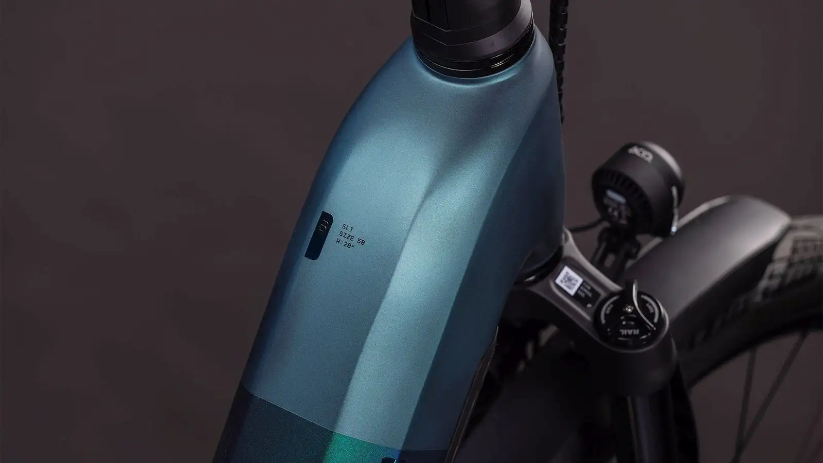 Cube KATHMANDU HYBRID SLT 800 DUSKWOOD/GOBLIN - Image 2