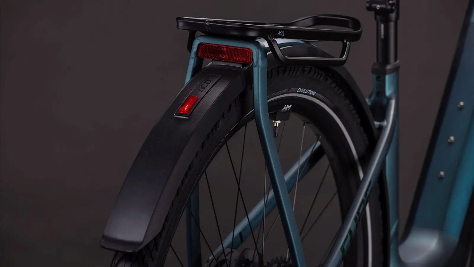 Cube KATHMANDU HYBRID SLT 800 DUSKWOOD/GOBLIN - Image 6