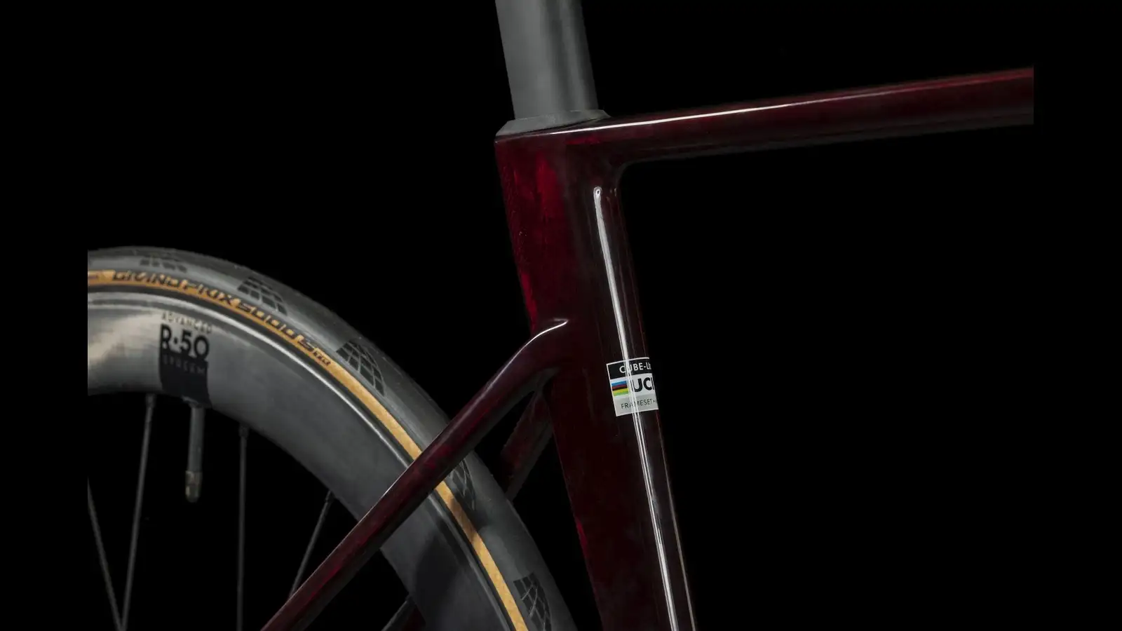 Cube LITENING AIR C:68X RACE LIQUIDRED/CARBON - Image 4