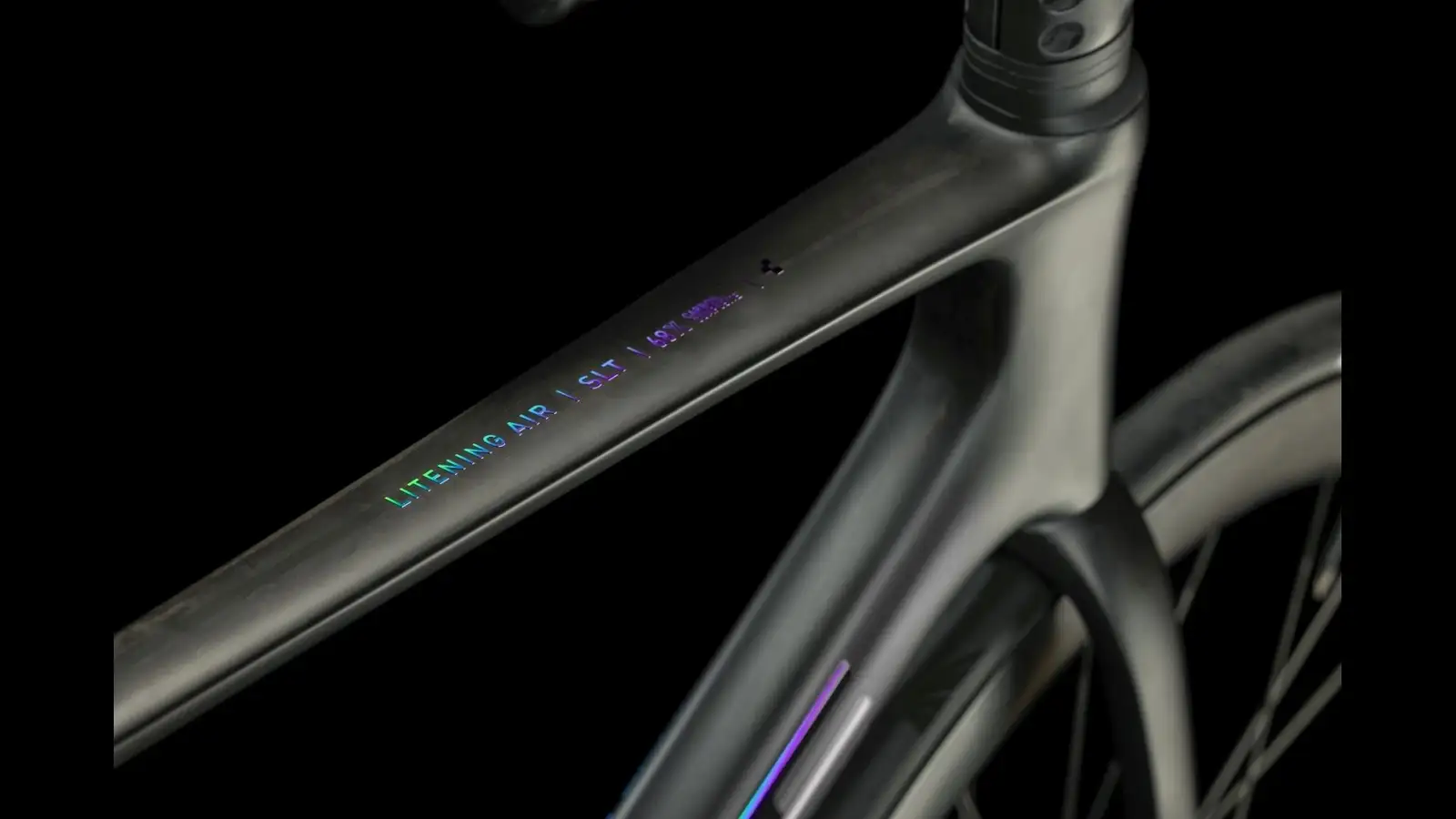 Cube LITENING AIR C:68X SLT CARBON/RAINBOW - Image 3