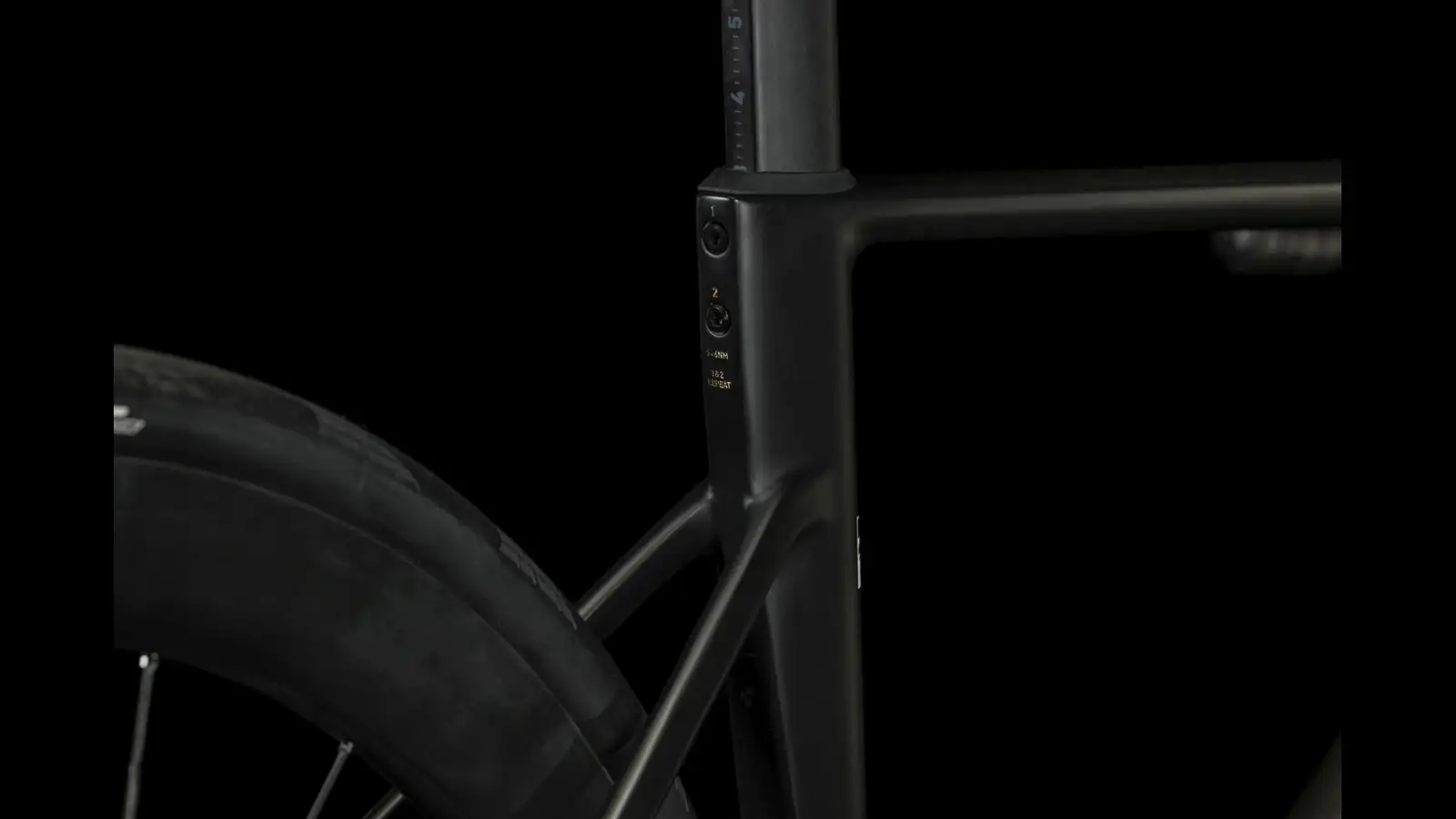 Cube LITENING AIR C:68X SLT CARBON/RAINBOW - Image 6