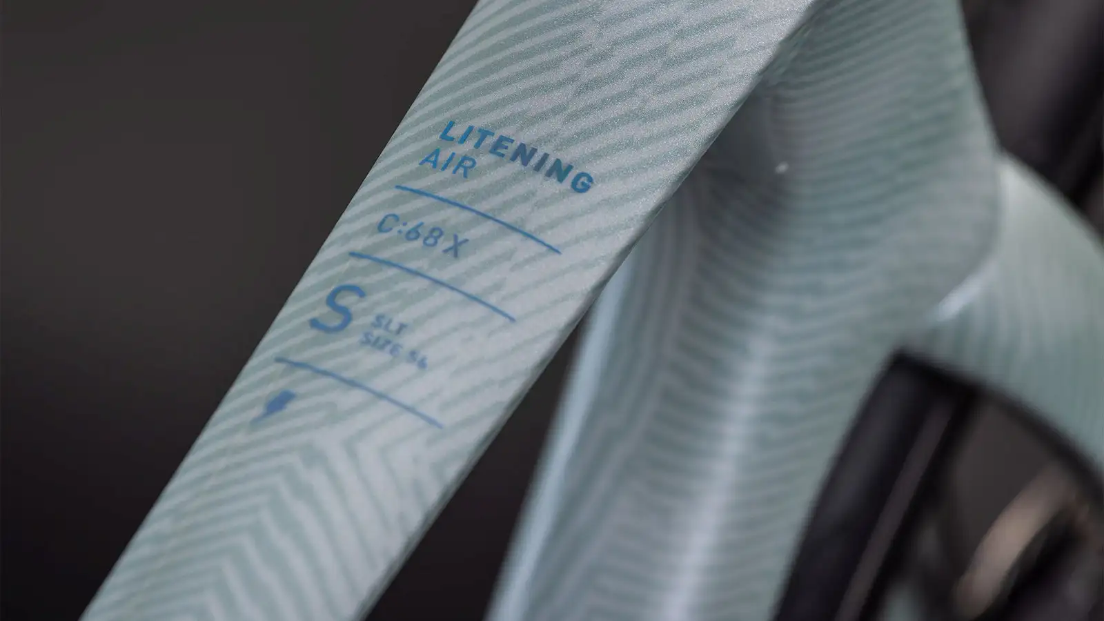 Cube LITENING AIR C:68X SLT XENONGRID/GREEN - Image 3