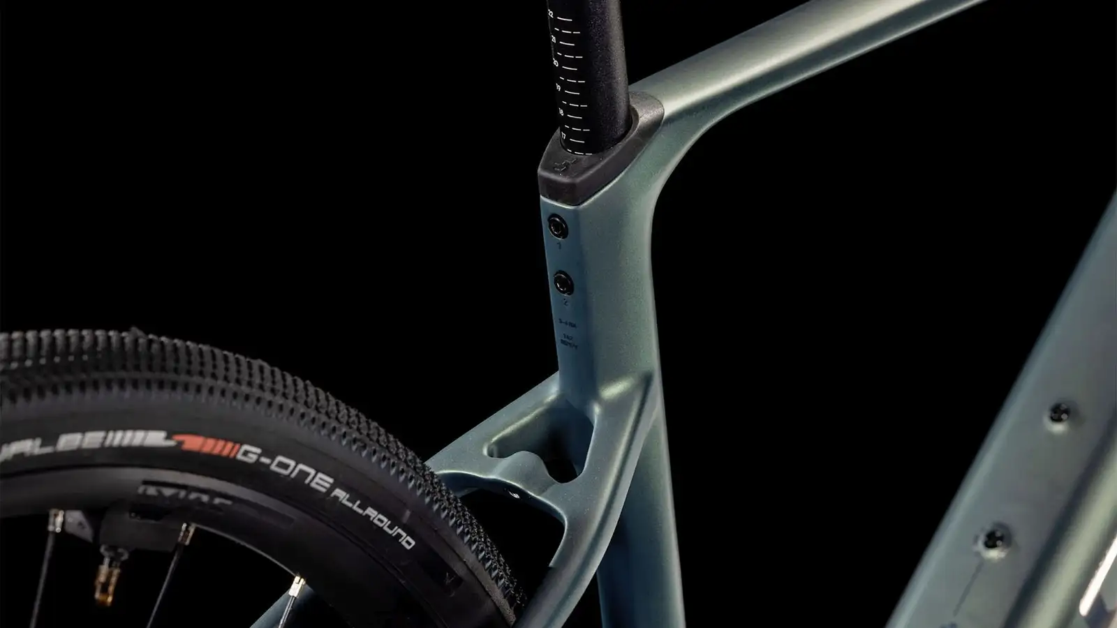 Cube NULANE HYBRID C:62 RACE 400X - Image 3