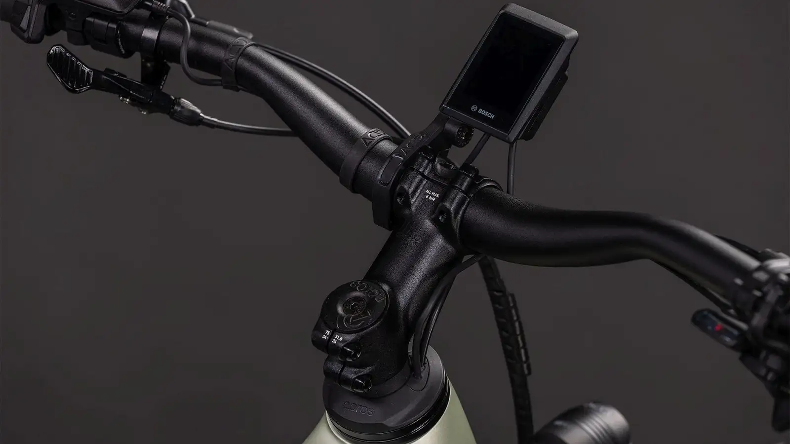 Cube NURIDE HYBRID EXC 800 LEMONGRASS/REFLEX - Afbeelding 4