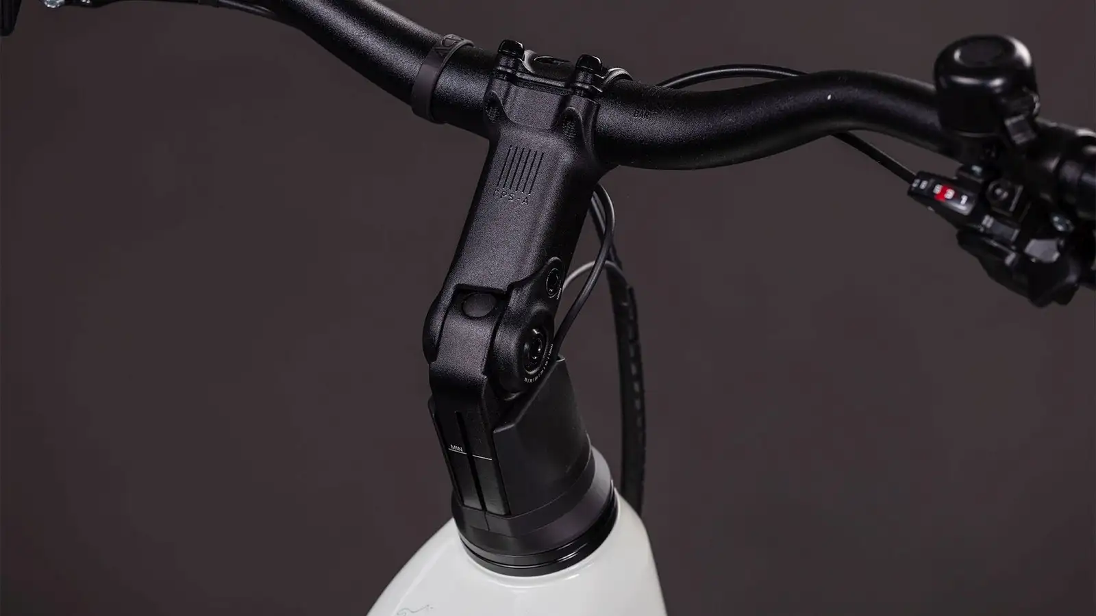 Cube NURIDE HYBRID PERFORMANCE 600 DESERTSTONE/GREY - Image 4