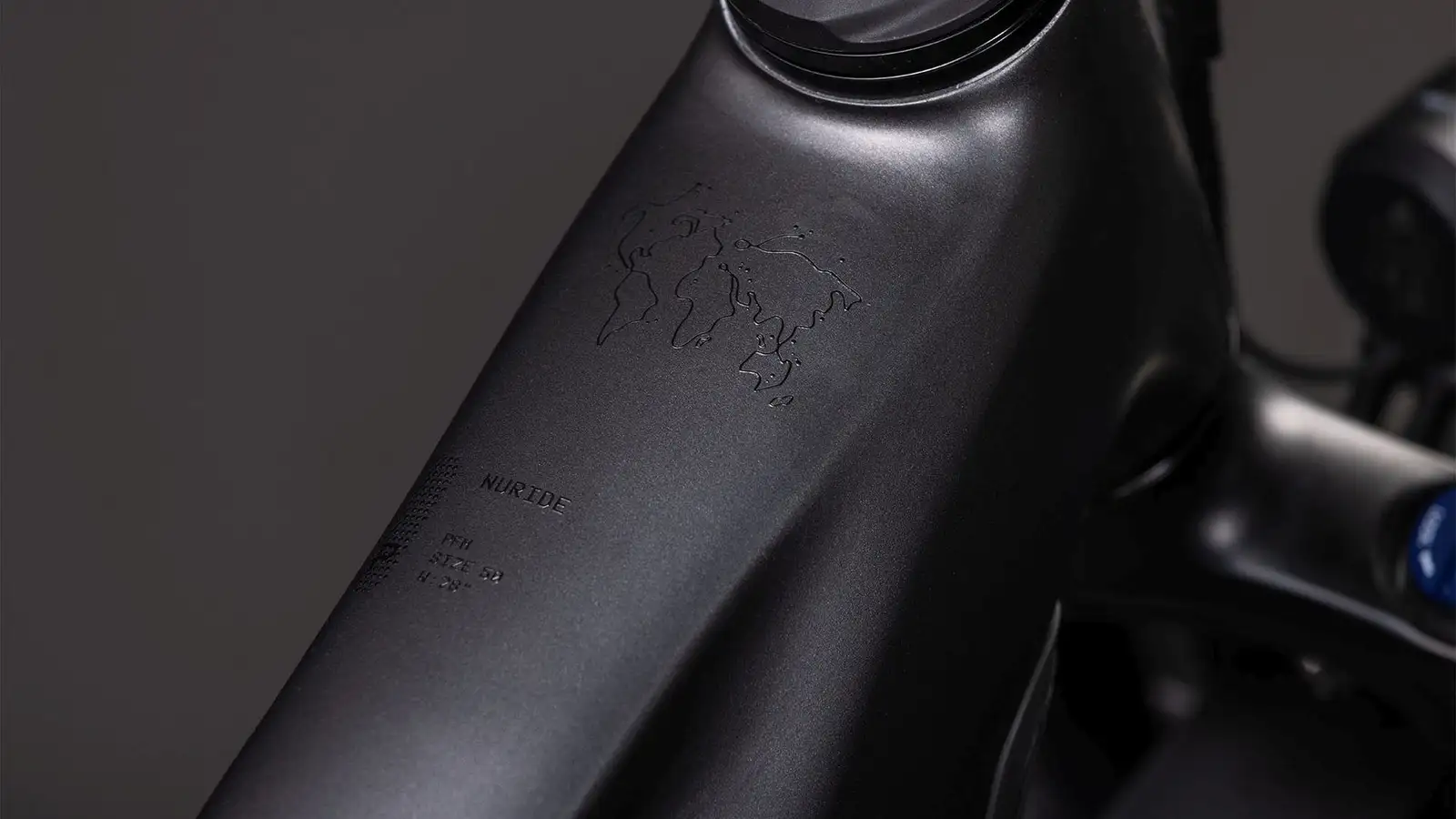 Cube NURIDE HYBRID PERFORMANCE 600 SLABGREY/BLACK - Image 3