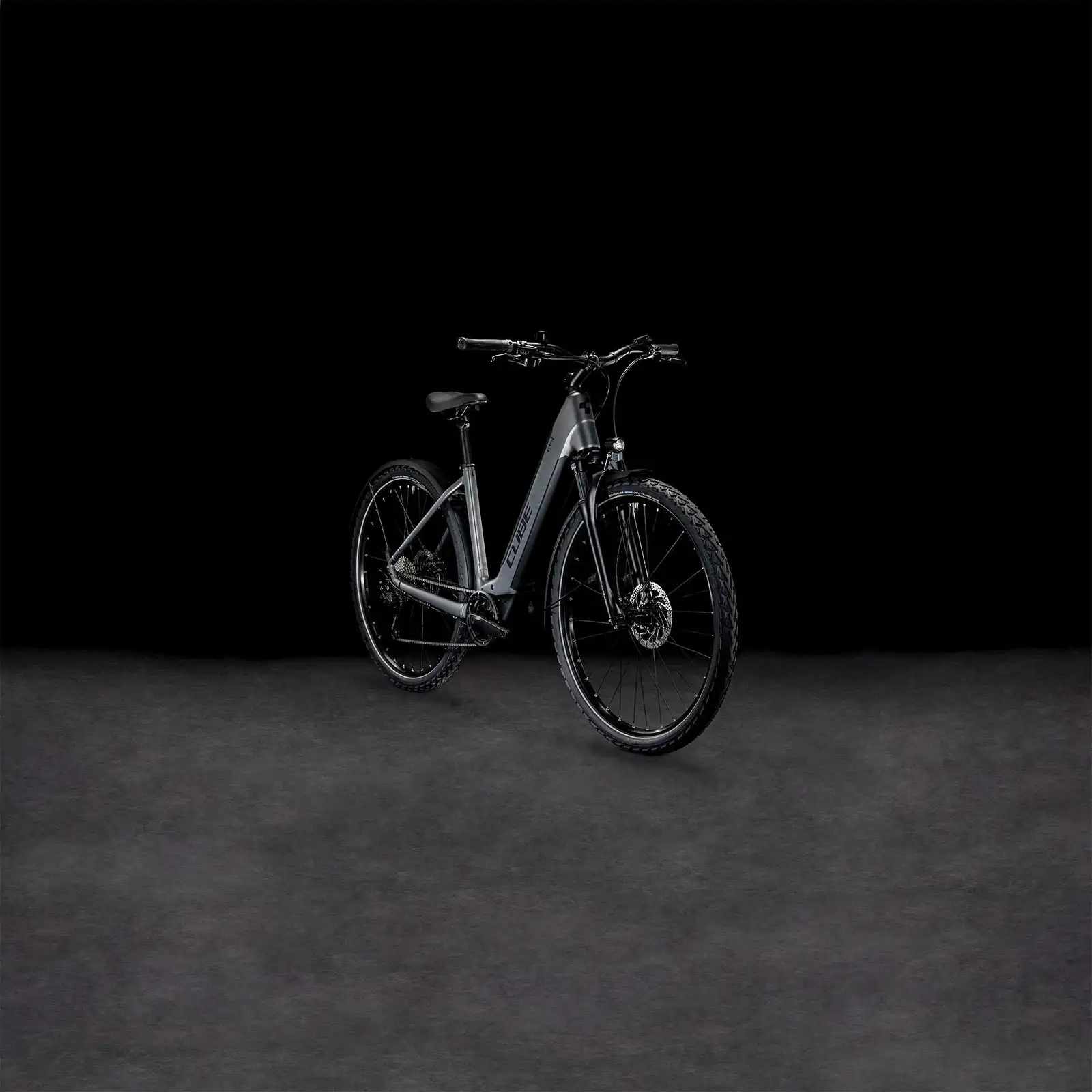 Cube NURIDE HYBRID PERF 625 ALLROAD GRAPHITE - Image 7