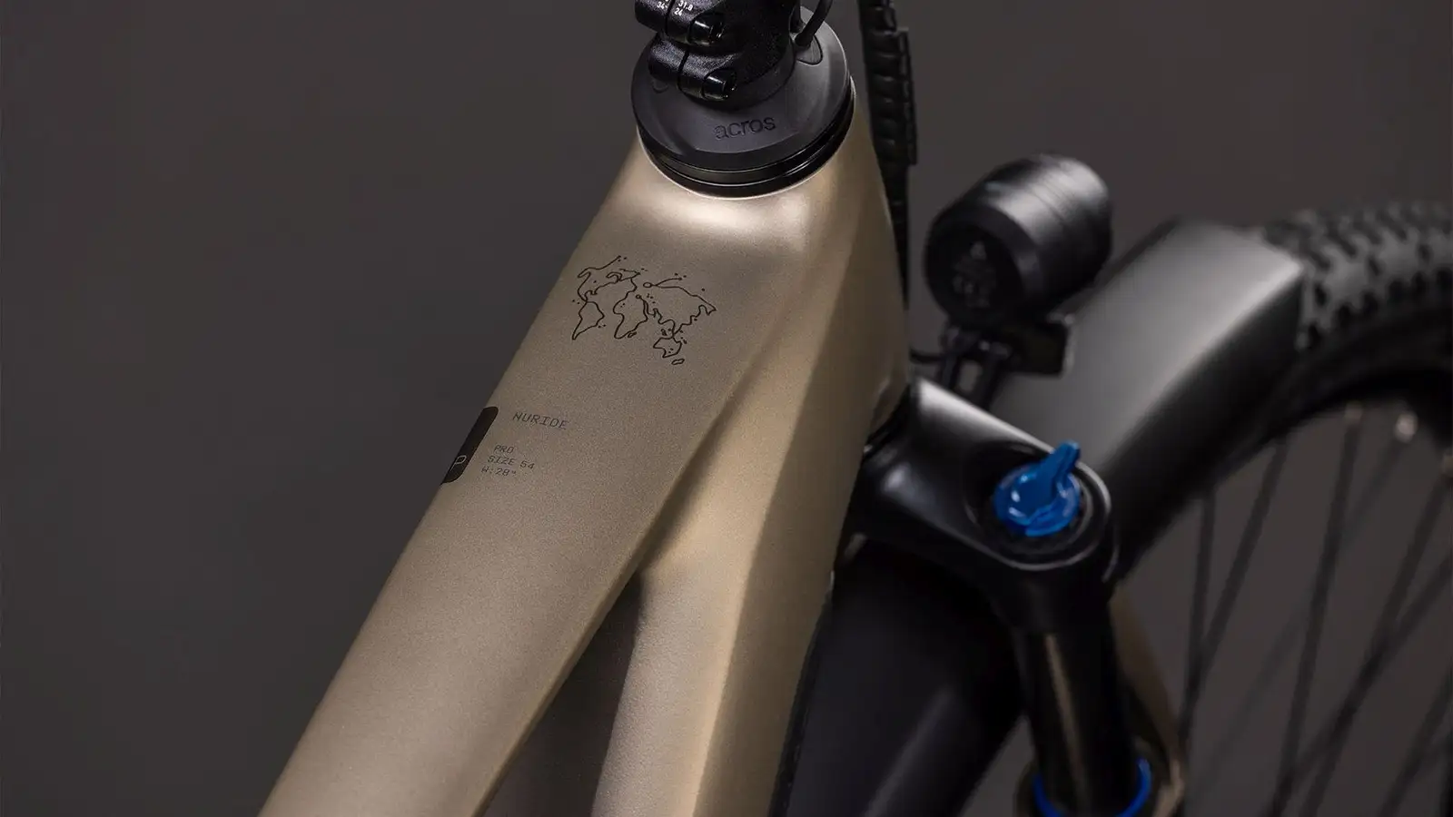 Cube NURIDE HYBRID PRO 600 FLASHSTONE/CHROME - Afbeelding 2