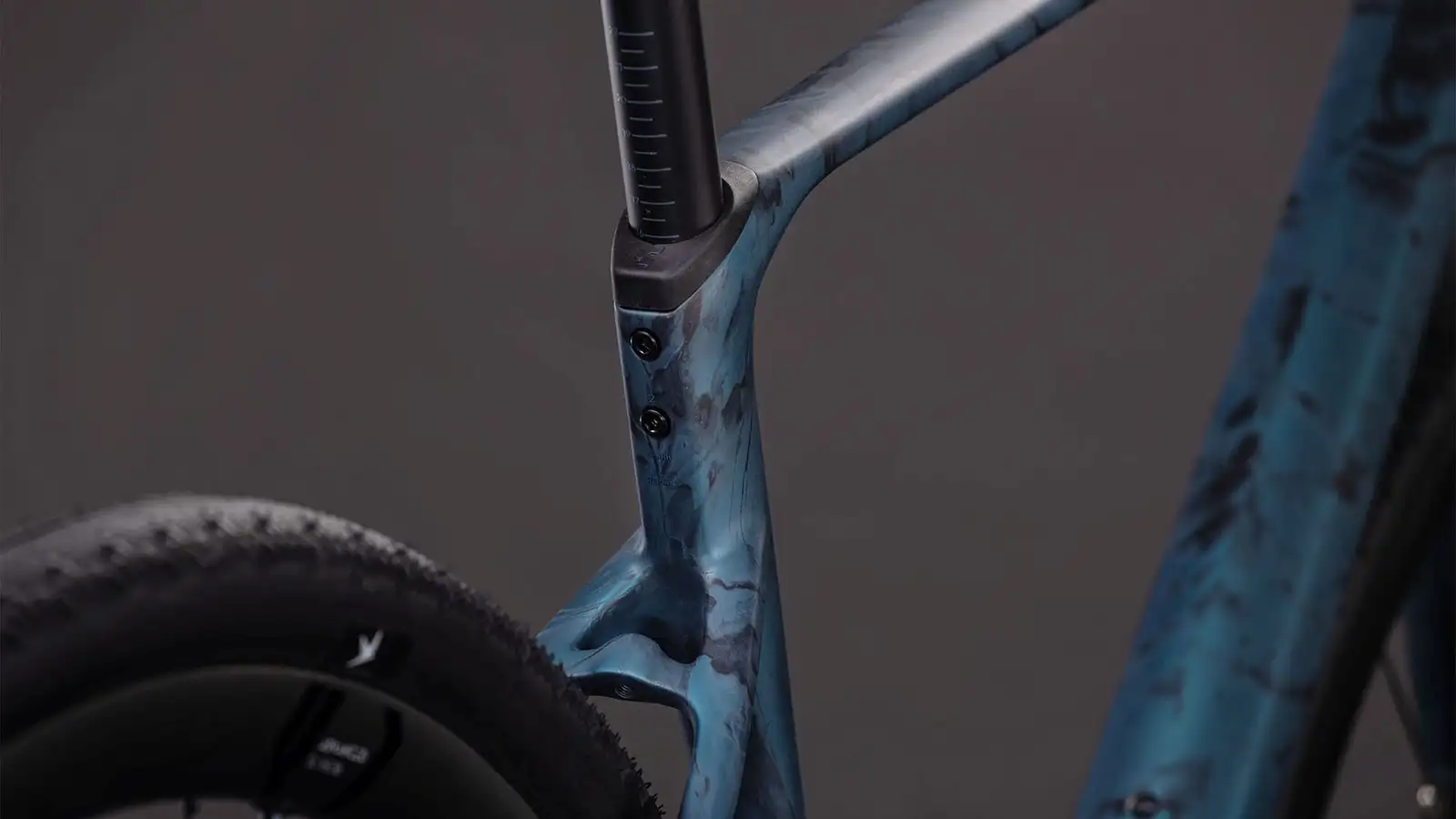 Cube NUROAD C:62 SLT ROYALGREEN/FUME - Image 5