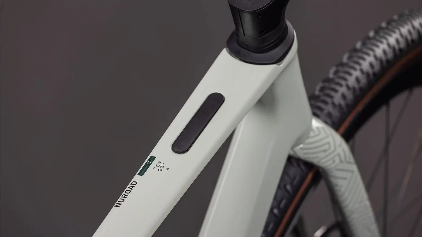 Cube NUROAD C:62 SLX REEDBEIGE/CHROME - Image 2