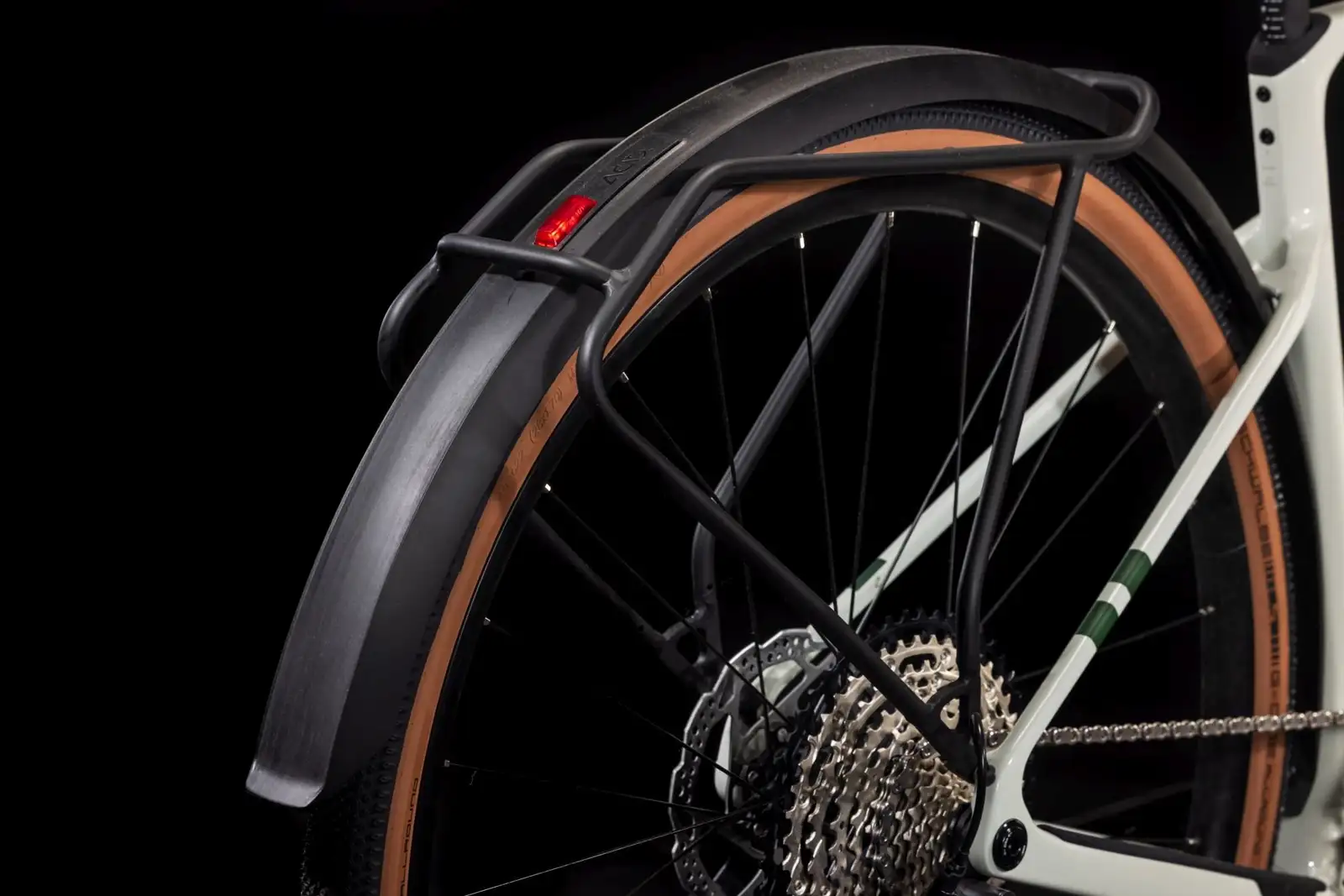 Cube NUROAD HYBRID C:62 RACE FE 400X - Image 5