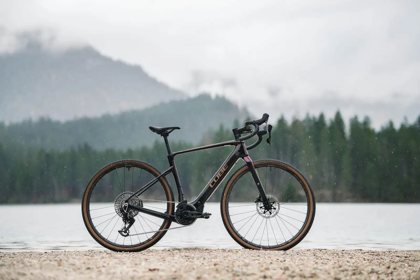 Cube NUROAD HYBRID C:62 SLT 400X - Image 10