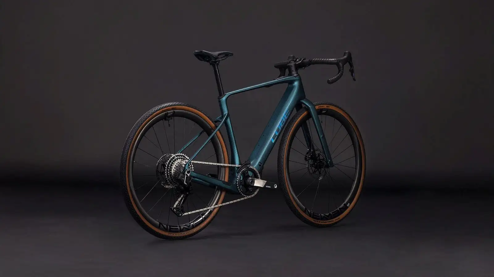 Cube NUROAD HYBRID C:62 SLT 400X ROYALGREEN/CRISSCROSS - Image 9