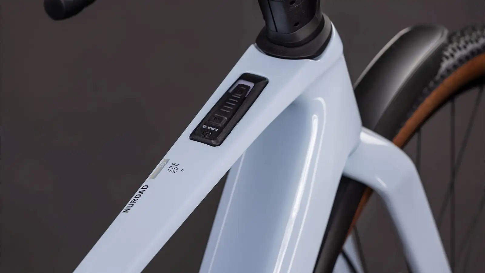 Cube NUROAD HYBRID C:62 SLX 400X ICEBLUE/PRISM - Image 2