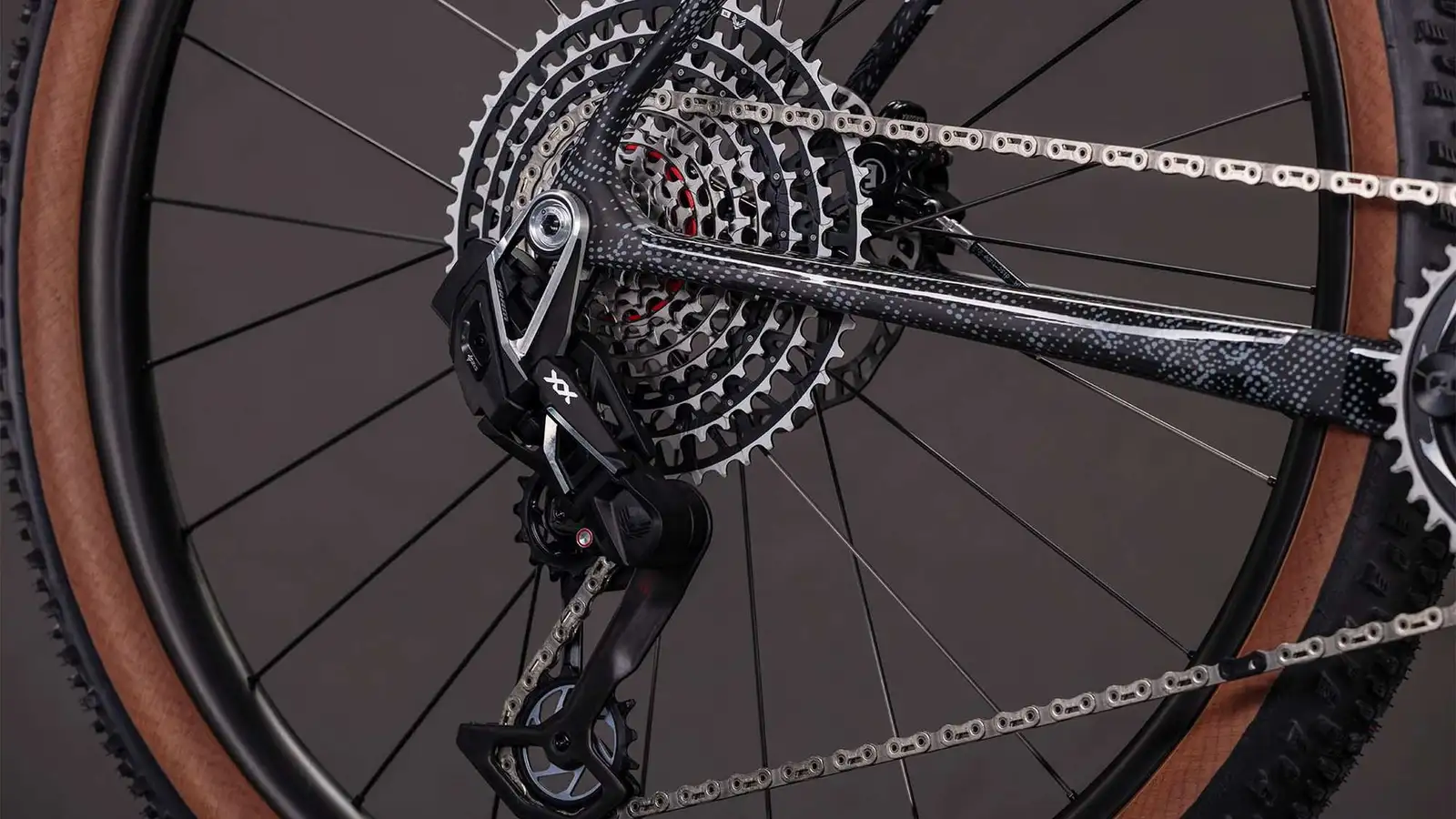 Cube PHENIX C:68X SLT MATRIXBLACK/WHITE - Image 8