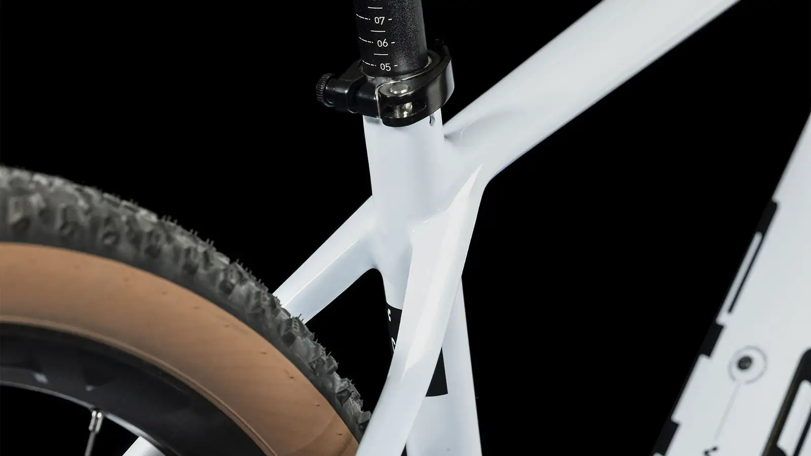 Cube REACTION C:62 PRO WHITE/BLUE/RED - Image 3