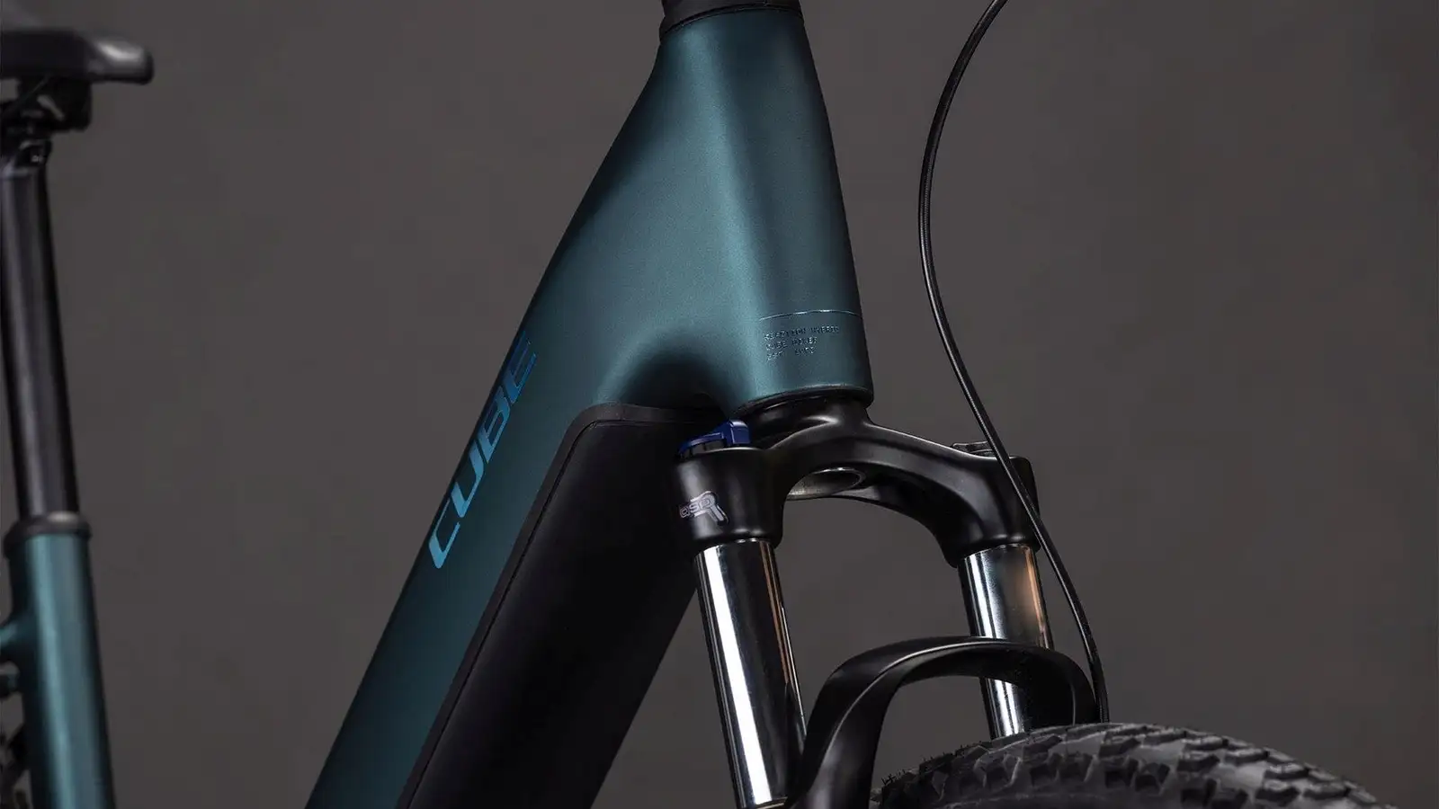 Cube REACTION HYBRID ONE 800 ROYALGREEN/PRISM - Image 6