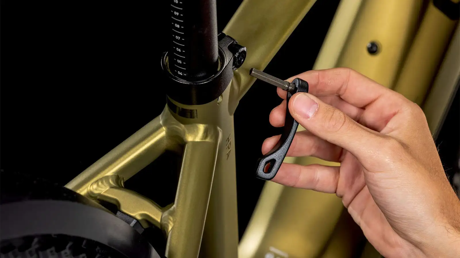 Cube REACTION HYBRID PERFORMANCE 500 ALLROAD - Image 3