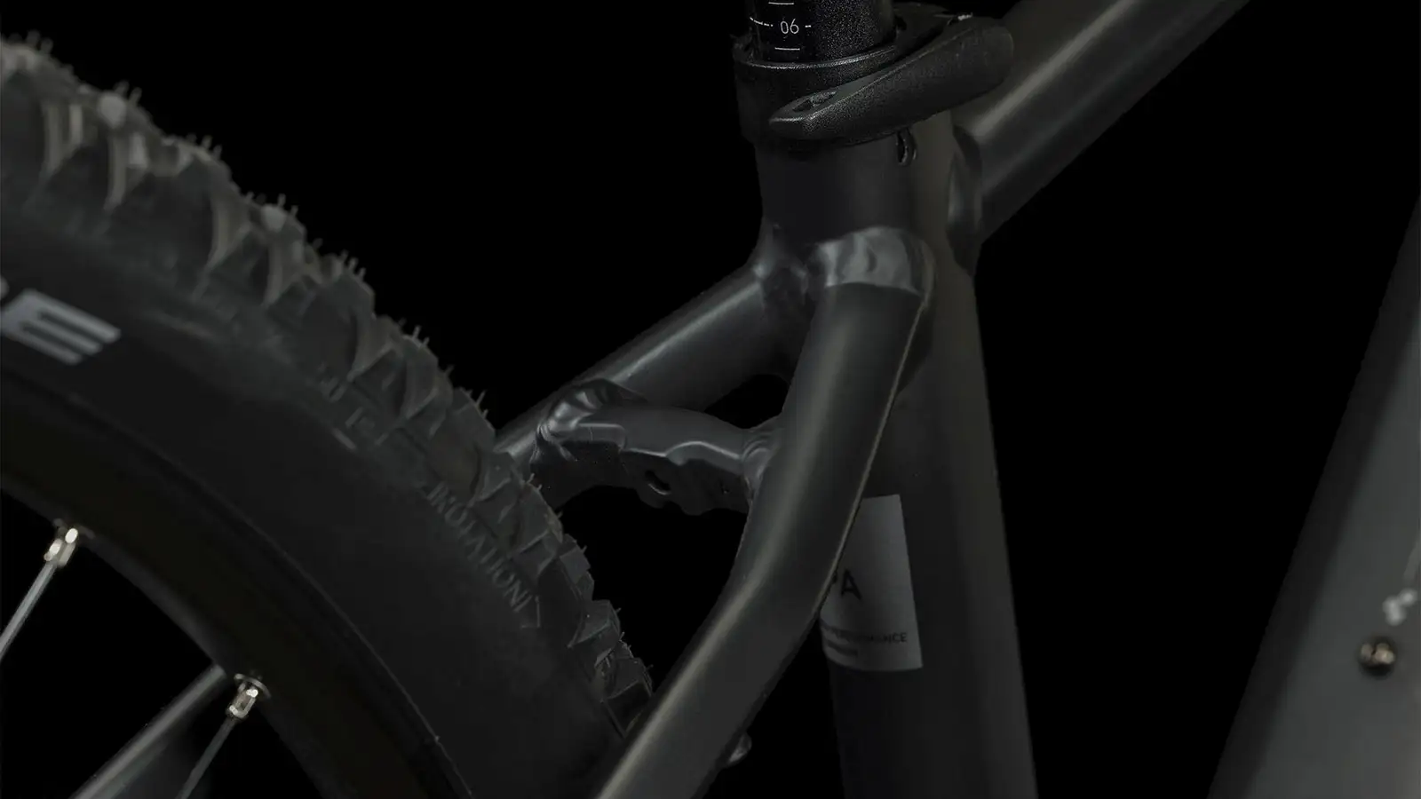 Cube REACTION HYBRID PERFORMANCE 500 BLK/GREY - Image 4