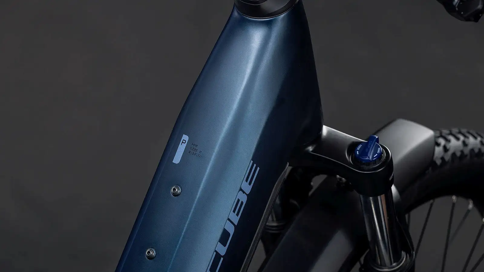 Cube REACTION HYBRID PERFORMANCE 600 FE INDIGOBLUE/REFLEX - Image 2