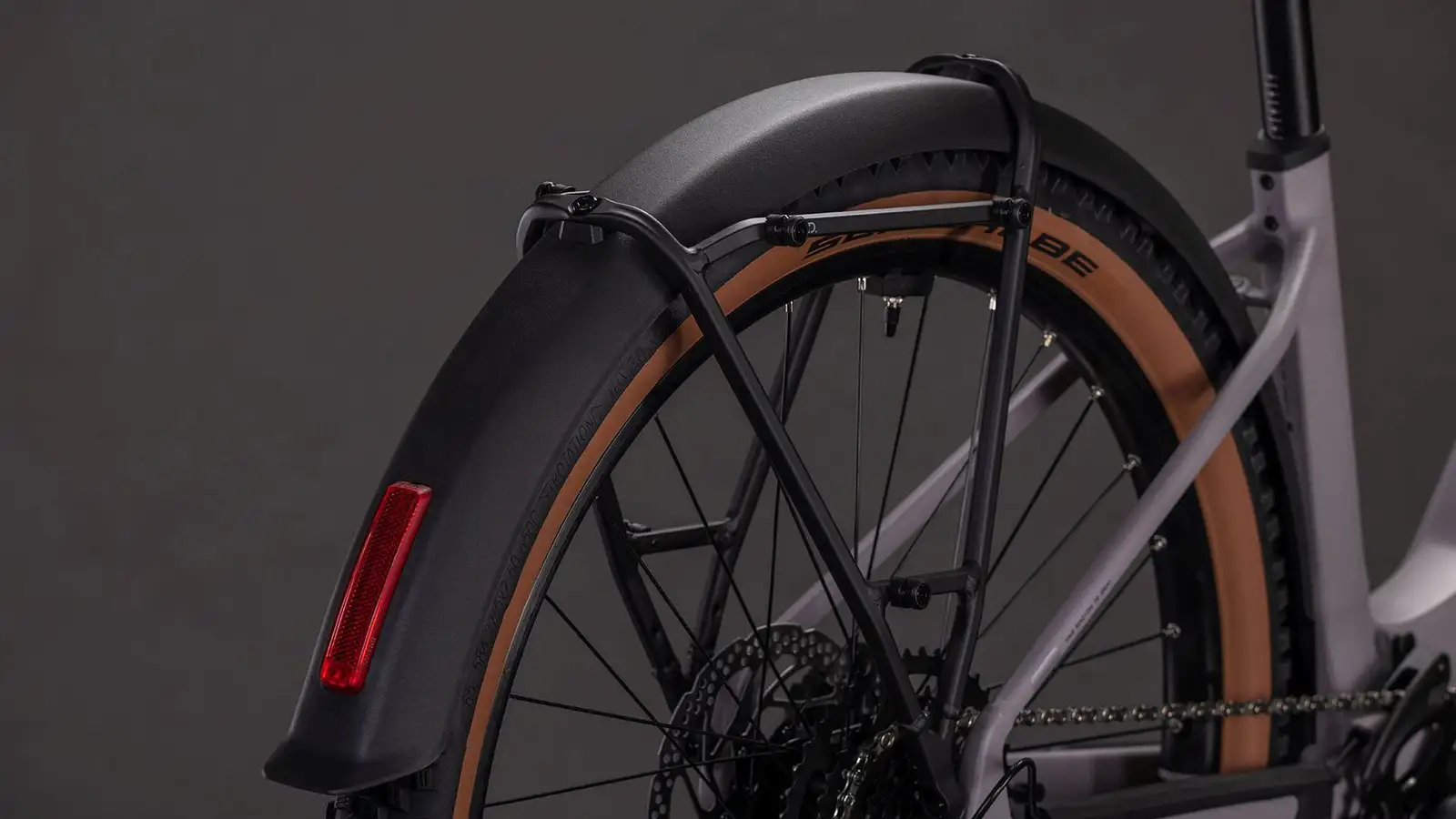 Cube REACTION HYBRID PERFORMANCE 600 FE PLUMGREY/BLACK - Image 4