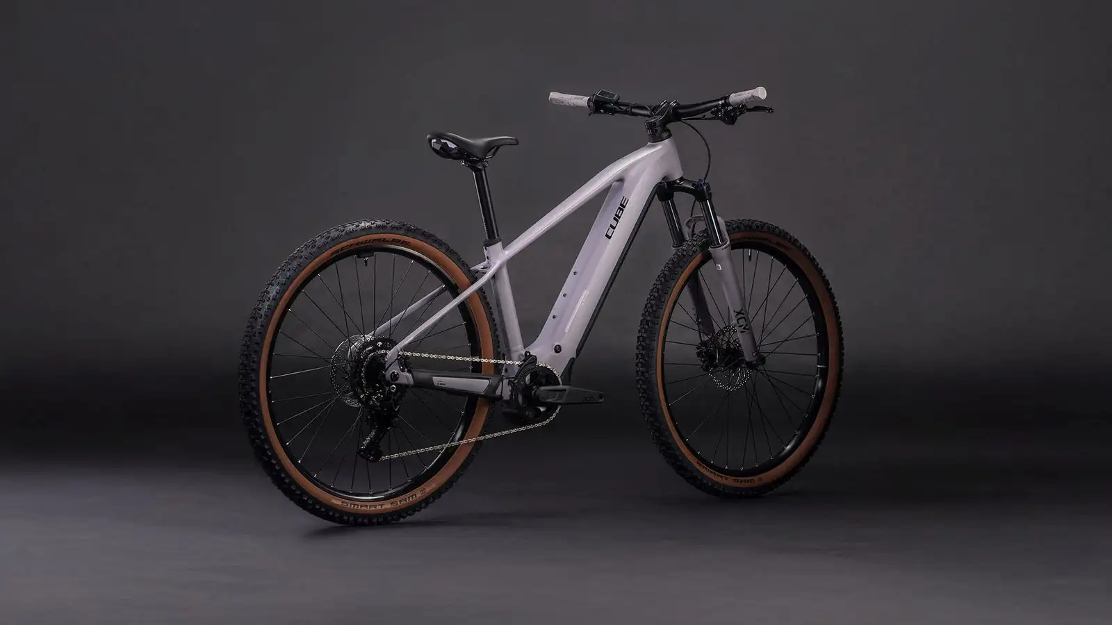 Cube REACTION HYBRID PERFORMANCE 600 PLUMGREY/BLACK - Image 7