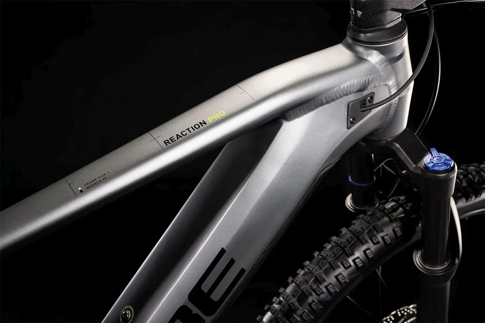 Cube REACTION HYBRID PRO 625 FLASHGREY/GREEN - Image 2