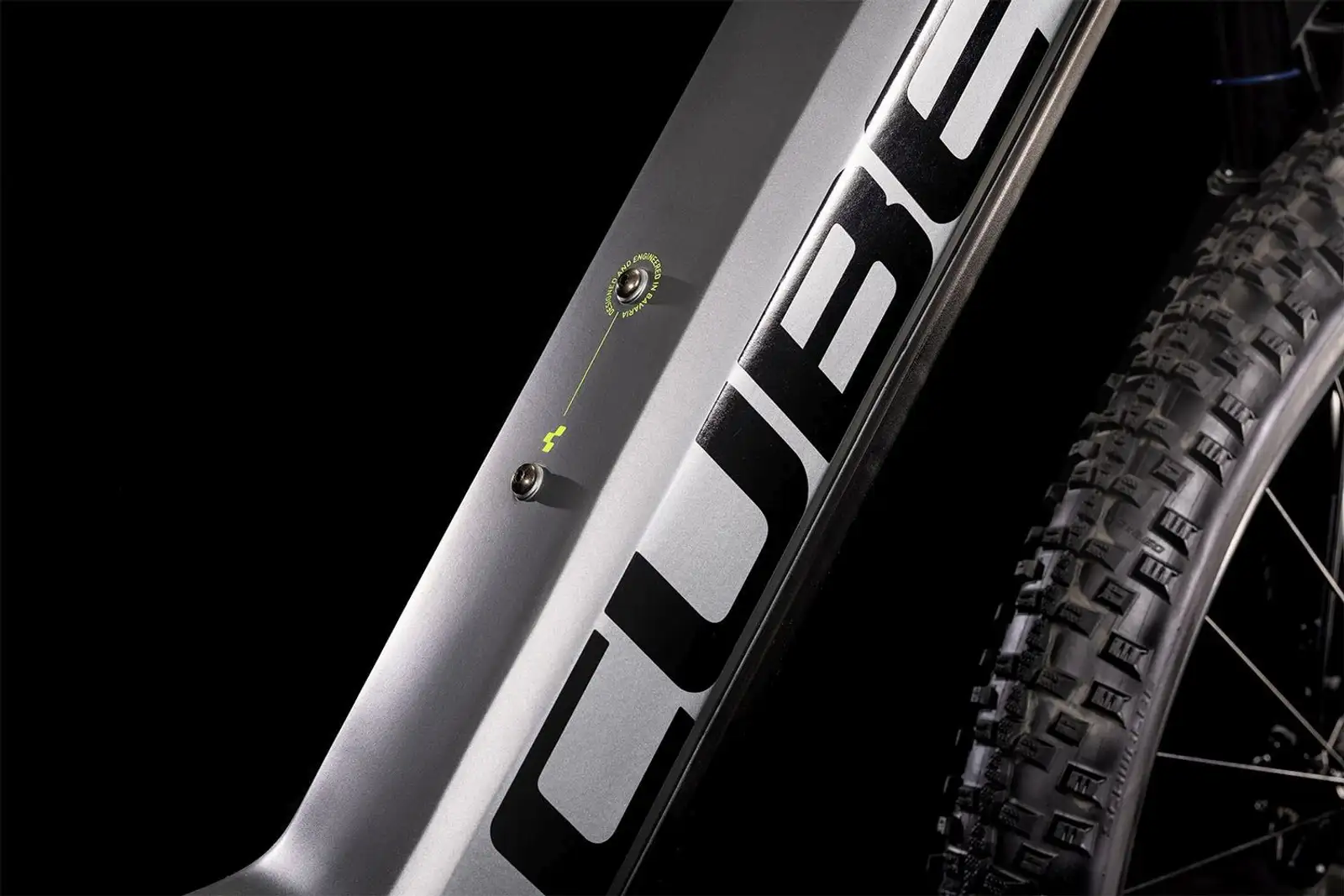 Cube REACTION HYBRID PRO 625 FLASHGREY/GREEN - Image 3