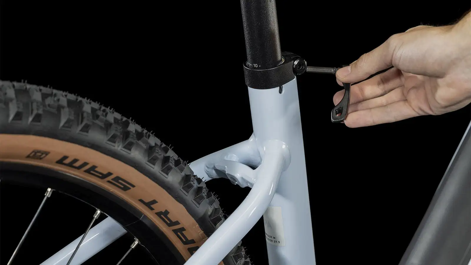 Cube REACTION HYBRID PRO 625 FLASHWHITE/BLACK - Image 8