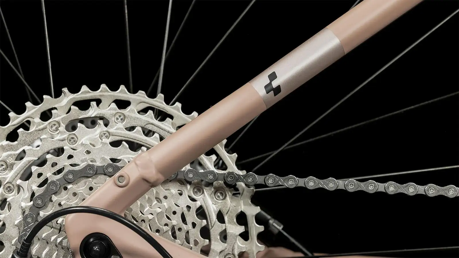 Cube REACTION HYBRID PRO 750 BLUSHROSE/SILVER - Image 5