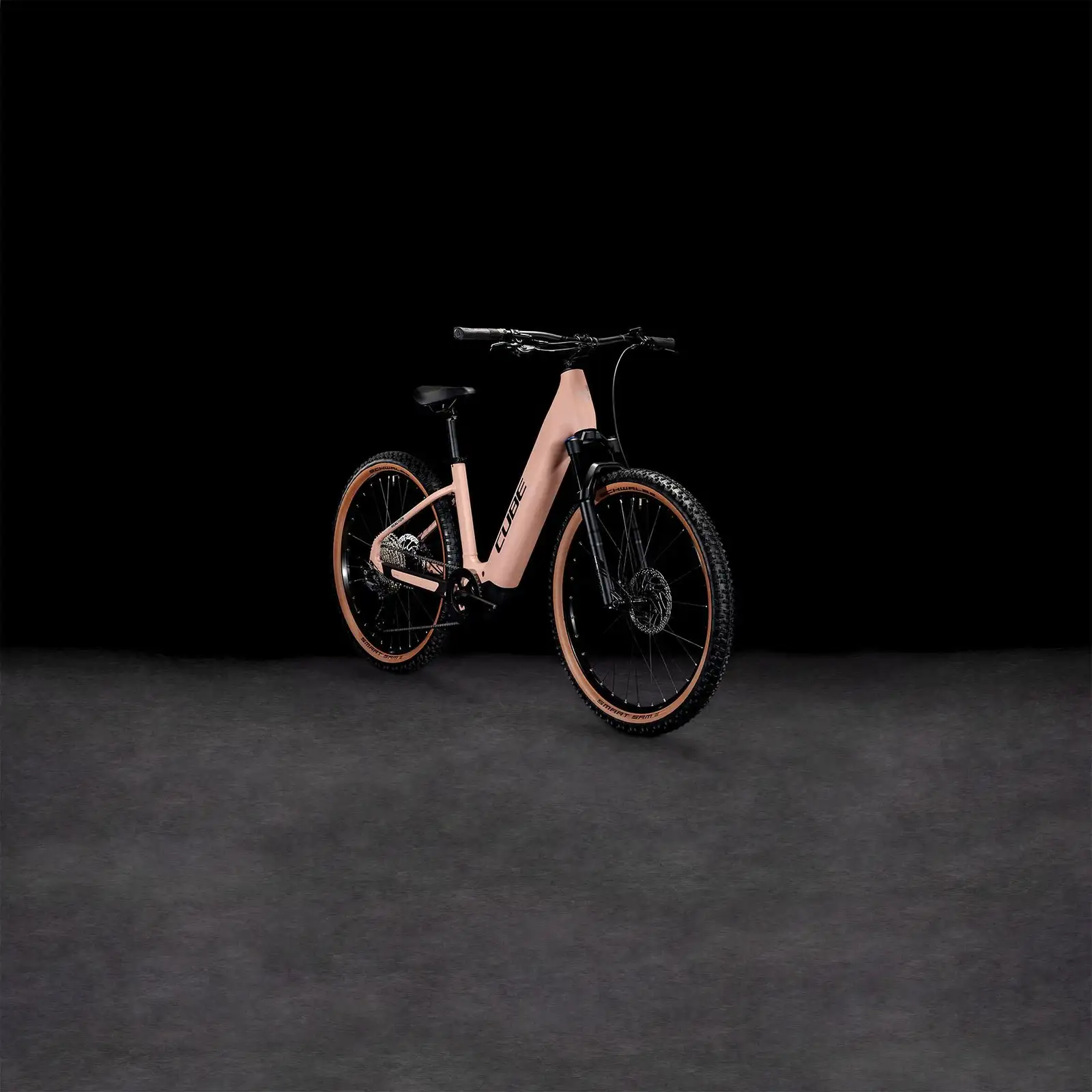 Cube REACTION HYBRID PRO 750 BLUSHROSE/SILVER - Image 7