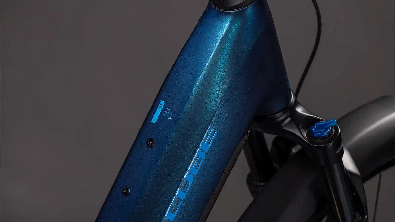 Cube REACTION HYBRID PRO 800 FE NEBULAR/DAZZLE - Image 2