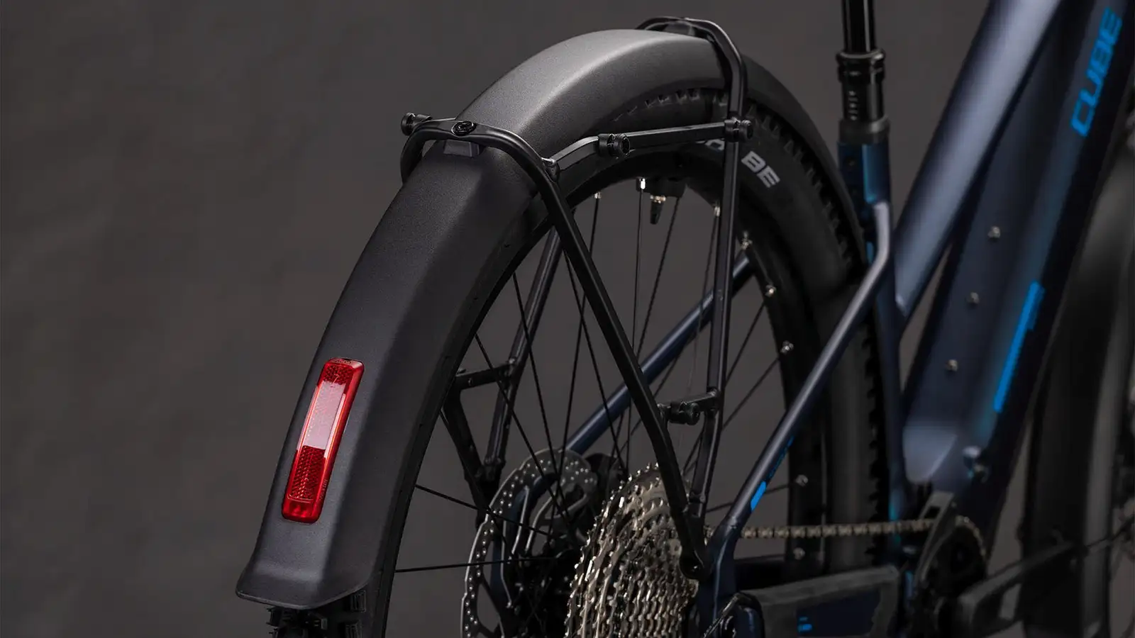 Cube REACTION HYBRID PRO 800 FE NEBULAR/DAZZLE - Image 4